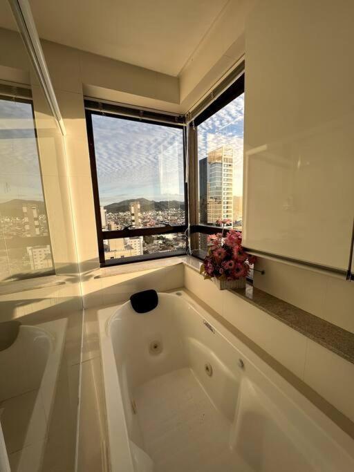 Balneário Camboriú Apartamento No Centro, Com Vista Mar E Cristo Luz מראה חיצוני תמונה